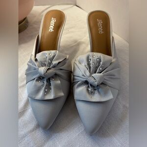 J.Renee Silver Ruffle Sparkle Bow Mules Women’s Size 12W Party Gala Wedding